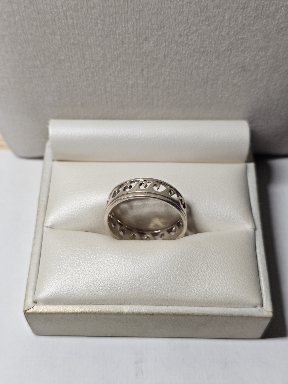 Sterling Silver 925 Openwork Band Ring - Size 9